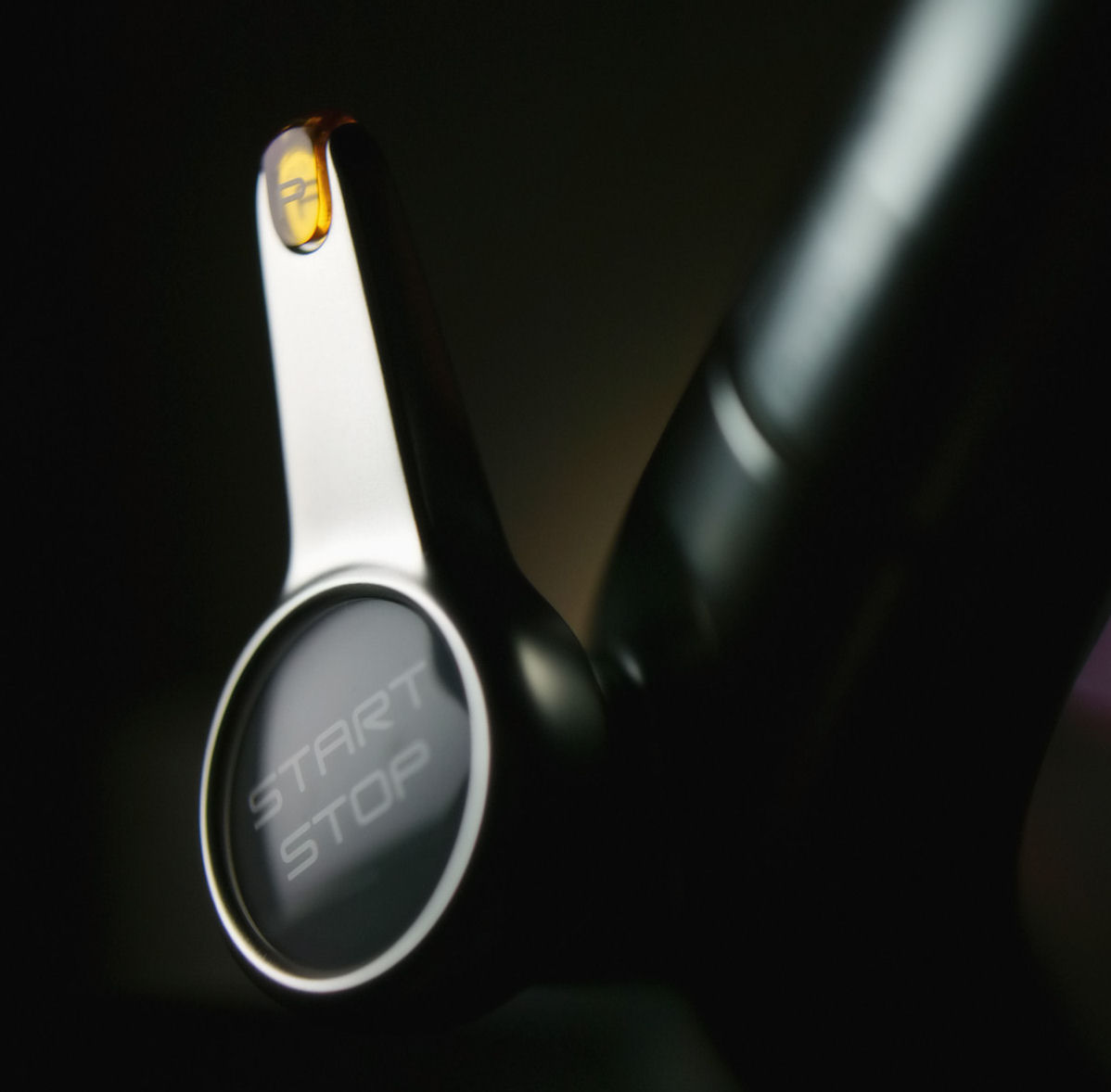 NISSAN_MIXIM_IN_08
