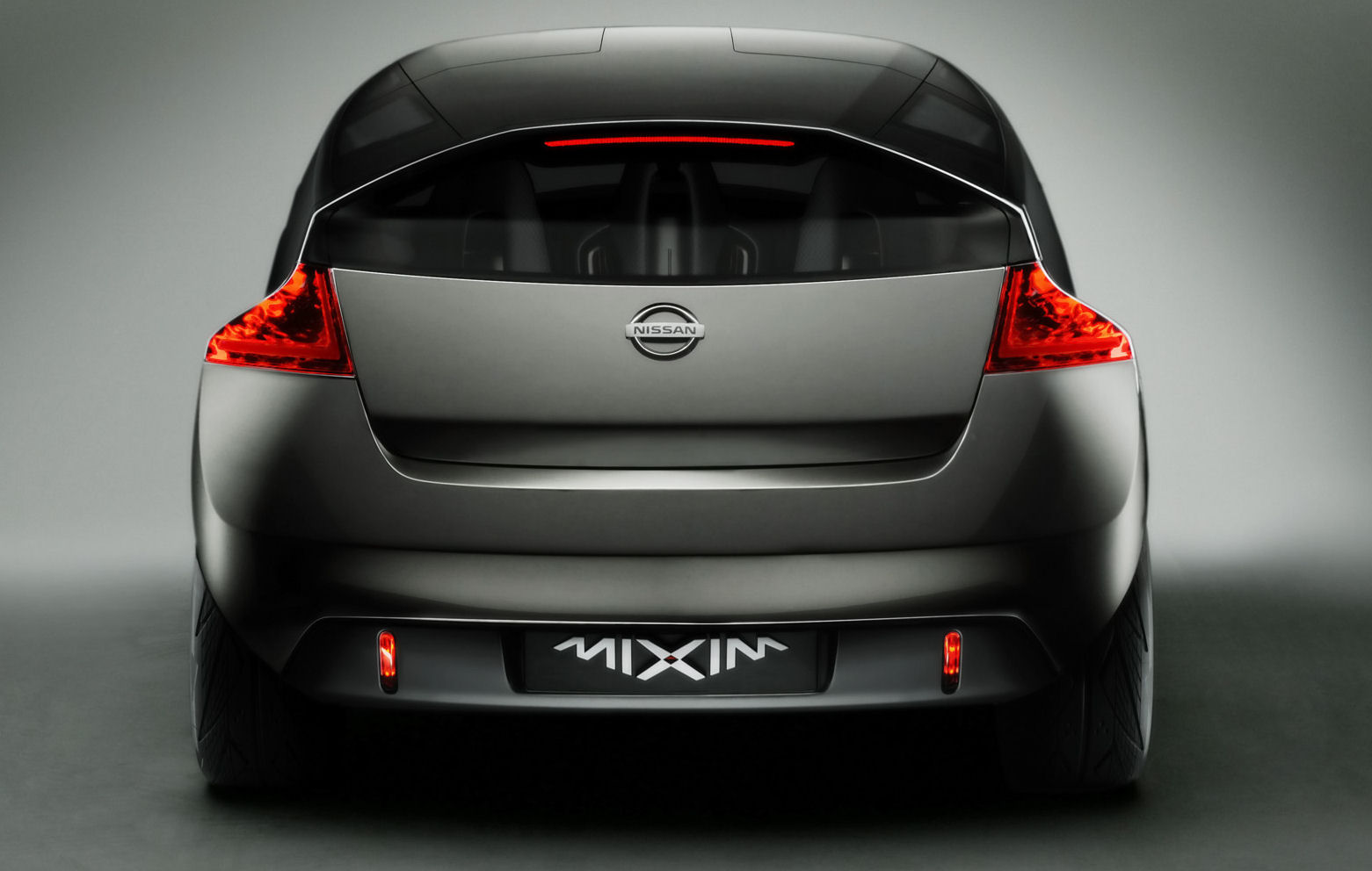 NISSAN_MIXIM_OUT_03