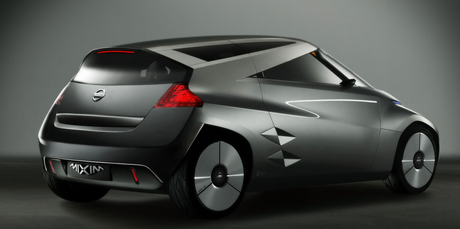 NISSAN_MIXIM_OUT_04